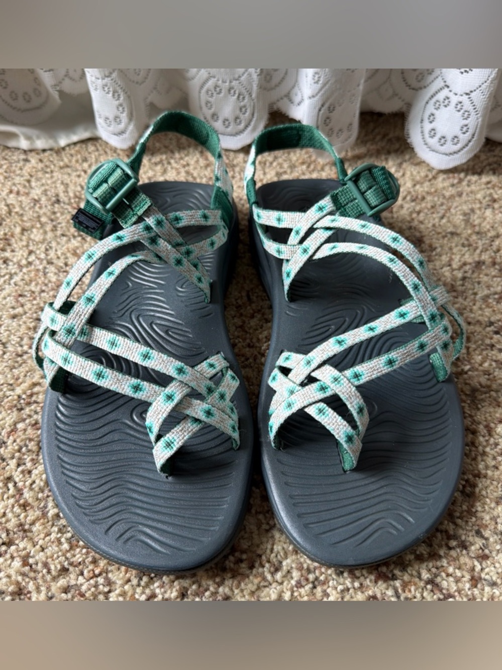 Chaco Women's ZX/2 Cloud Sandals Women's Size 11 Green Strappy Hiking Trail